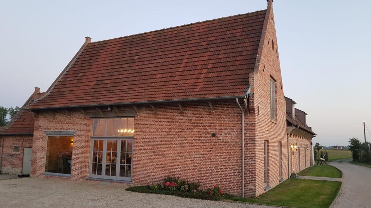 Victoria Fields * Diksmuide